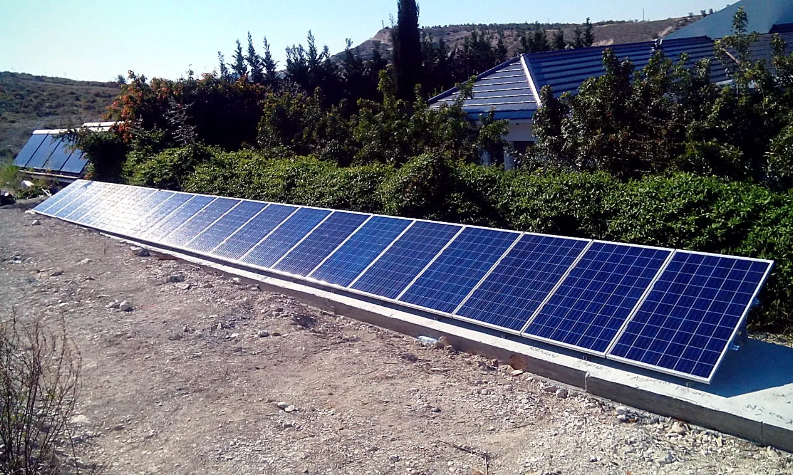 Self-consumption from 10 kW to 500 kW.